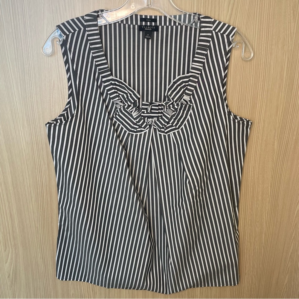 Talbots Women’s Charcoal and White Sleeveless Top Size Small